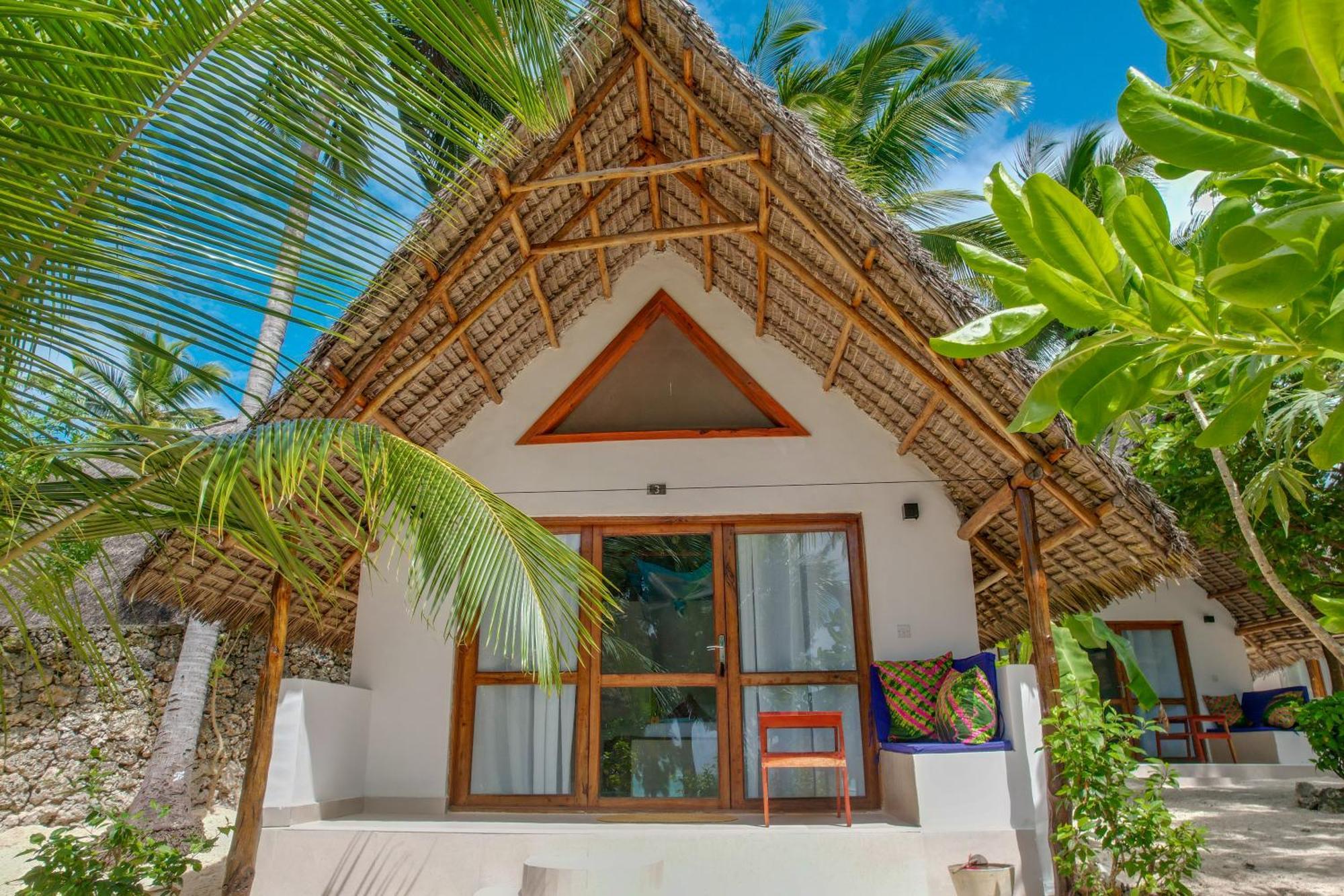 Mnana Beach Bungalows Пингу Экстерьер фото